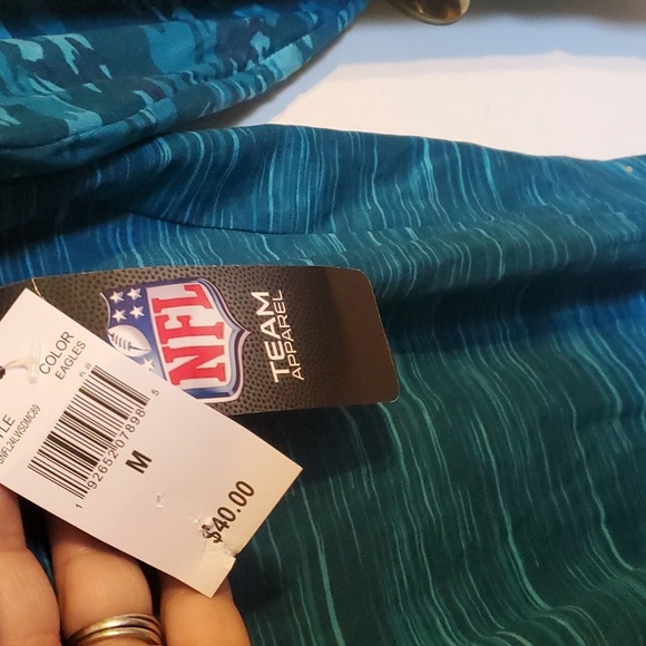 NWT NFL team apparel men's Eagles thin long sleeve hooded shirt - Picture 4 of 5